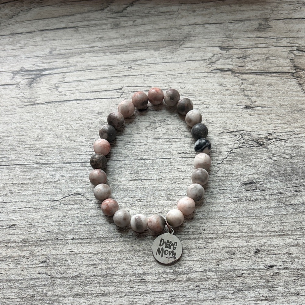 Dog mom Bracelet with Silver Charm